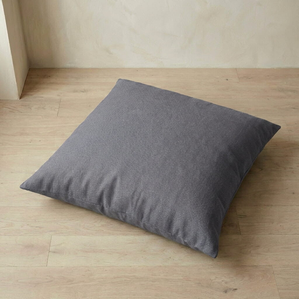 Voir l'image en plein écran Coussin de sol ignifugé sur mesure