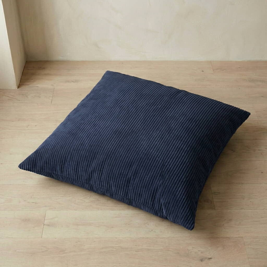 Bodenkissen nach Maß in Velvet